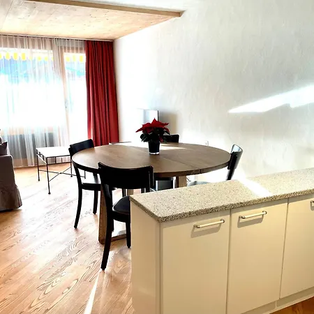 Gstaaderhof Apartment
